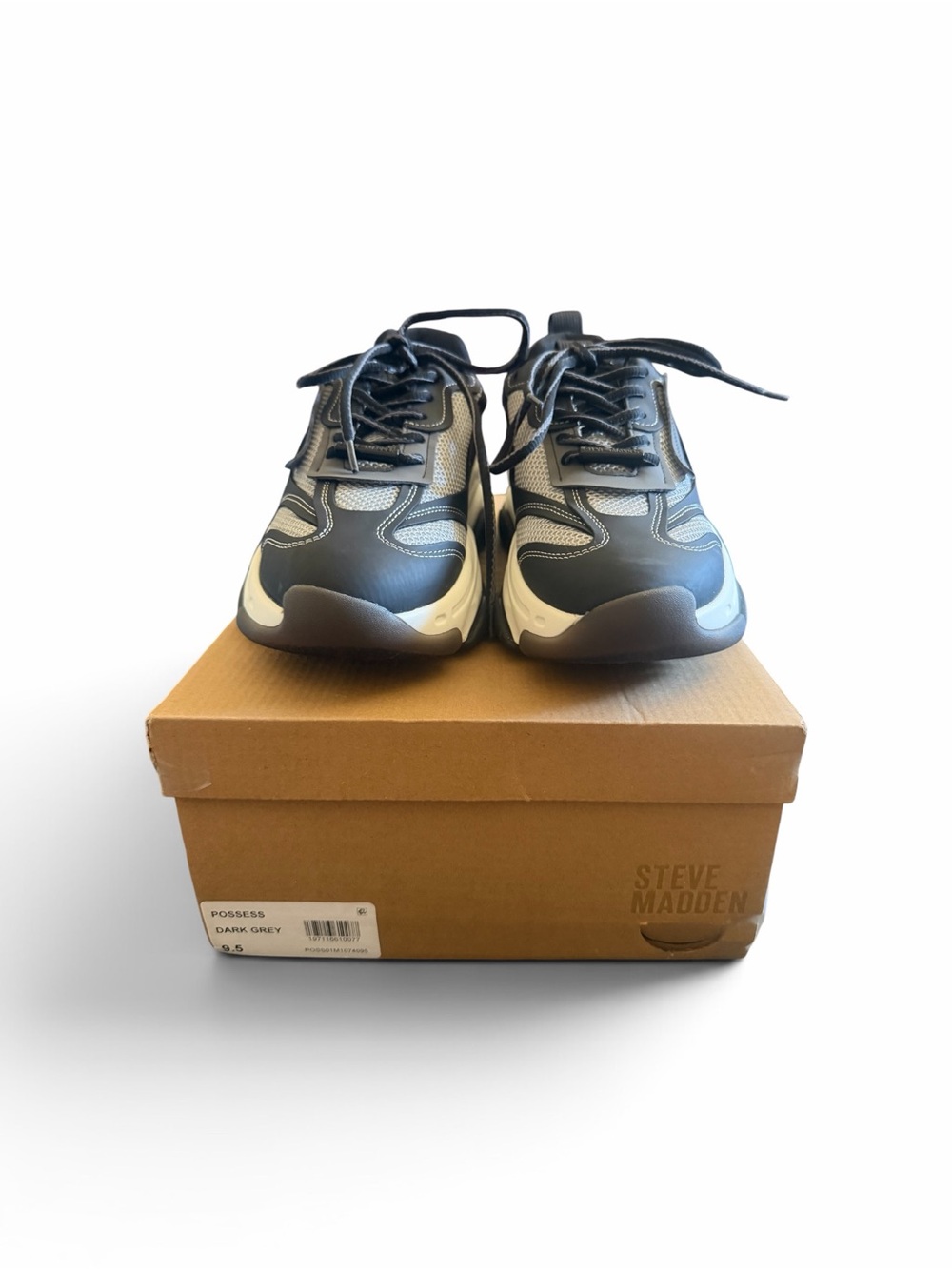 Steve Madden Men’s Dark Gray and White Chunky Sneakers